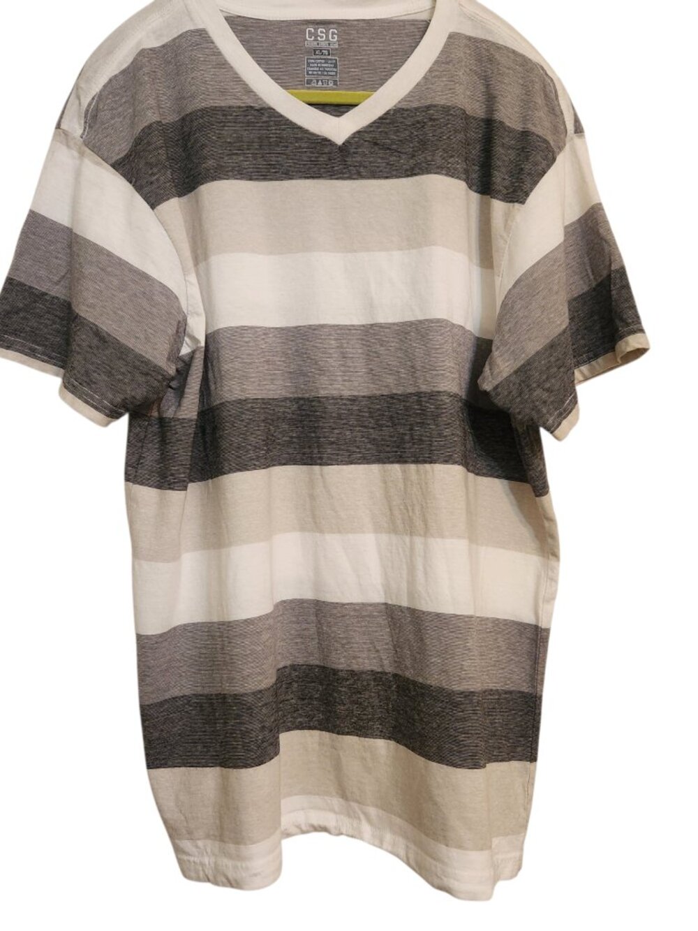 Champs Sports Gear (CSG) Men's Gray Plaid Shirt Size XL